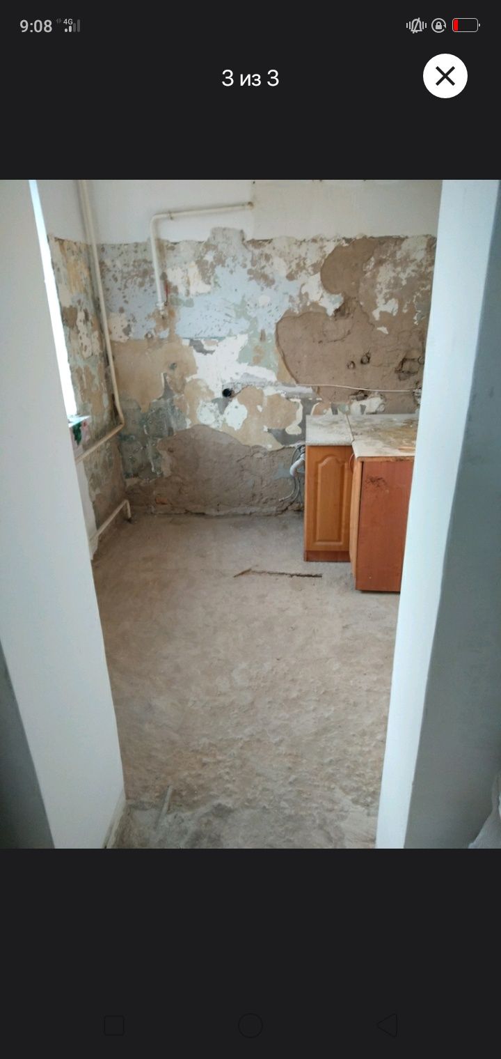 Демонтаж кафеля, обоев, дверей, плинтусов.