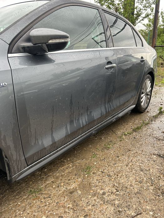 Bară față cu spălatoare faruri completă  Volkswagen Jetta 2014