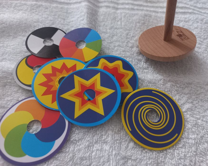 Продам игрушки развивашки в очень хорошем состоянии