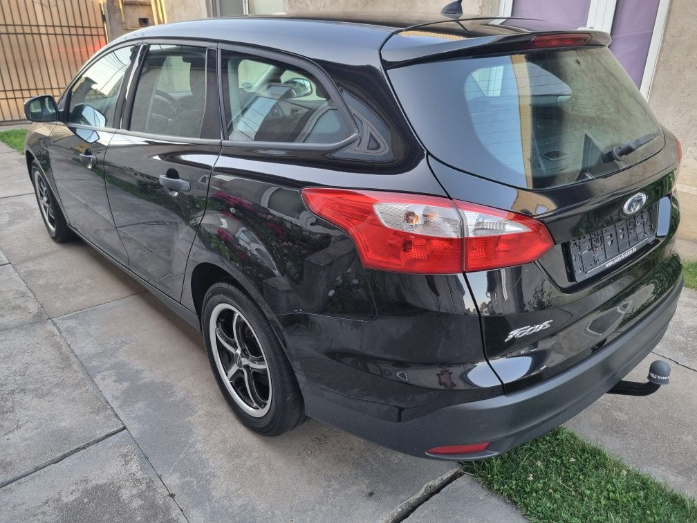 Vand Ford Focus 2014