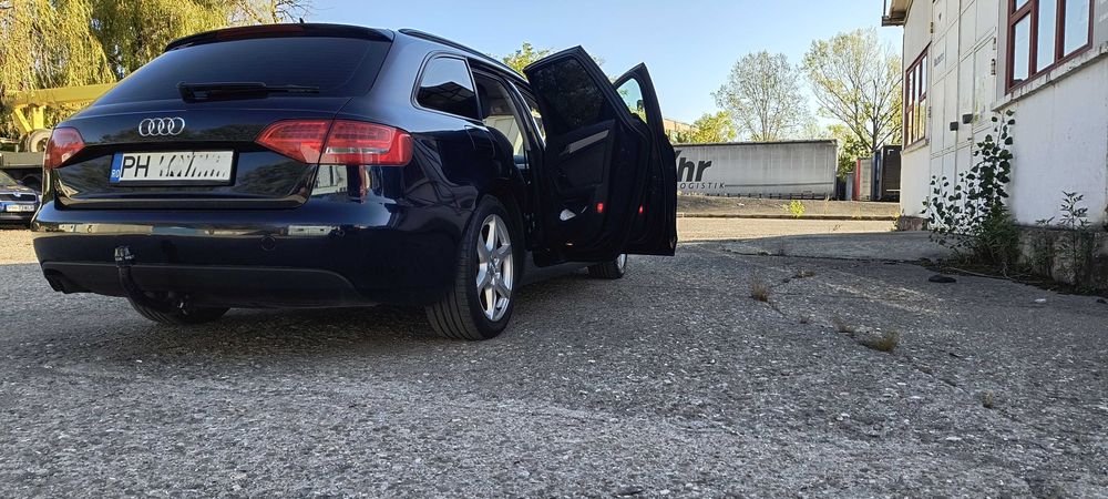 Audi A4 B8  2010