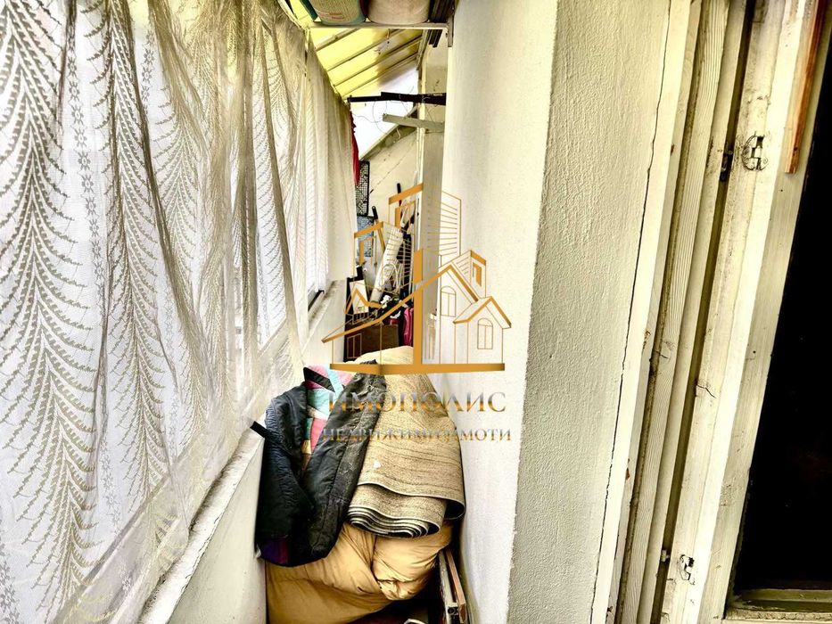 Дава се под наем Четиристаен апартамент в Варна, Спортна зала - 90 кв.м за 255000 € - Снимка #13