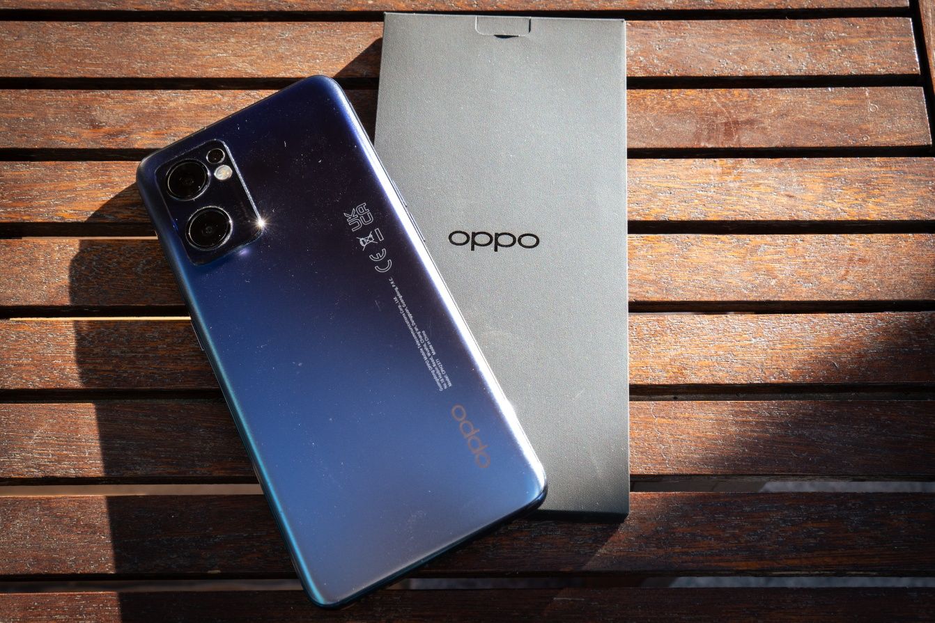 Oppo Reno 7 5G/Find 5X Lite