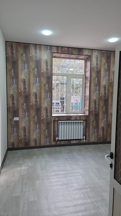 Сдаются комнаты под офис, кабинет.Чирчик. Центр.  9-я школа