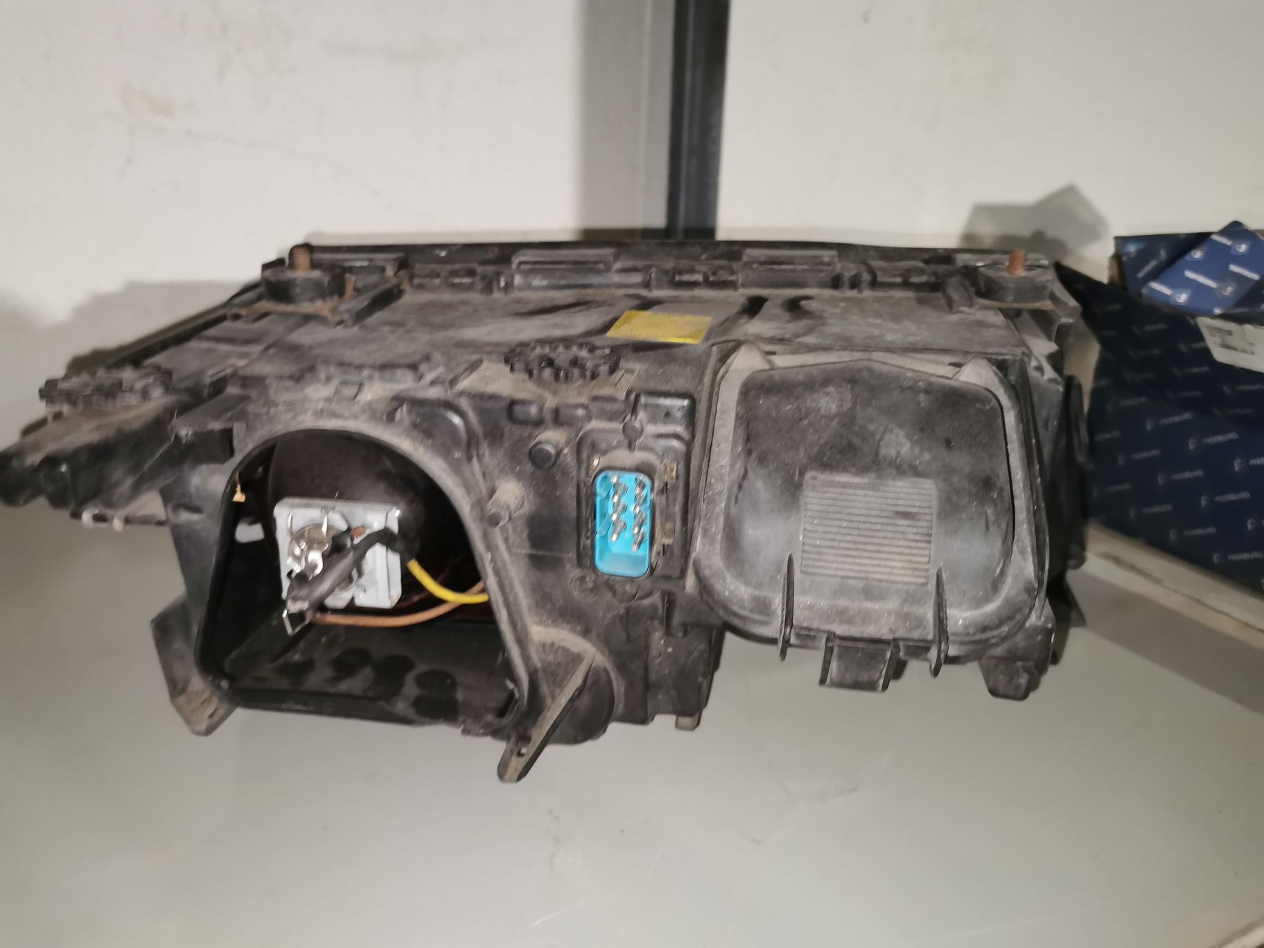 Фарове за BMW e38