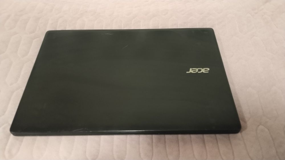 Ноутбук Acer, ssd, 8 озу, windows 10
