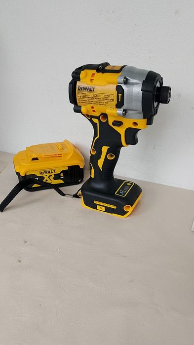 Autofiletanta impact Dewalt DCF860
