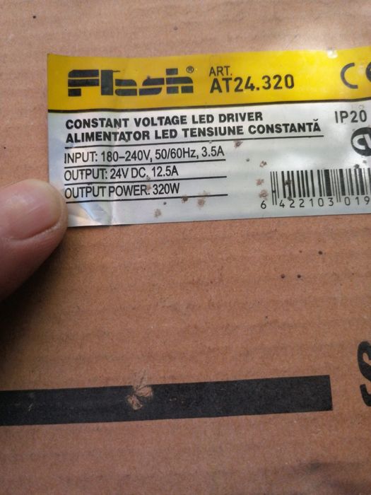 Alimentator led tensiune constantă