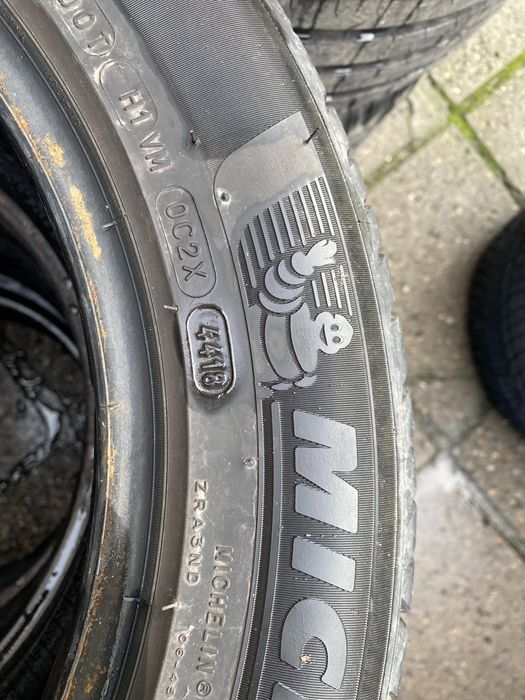 MICHELIN 215/55/16 4бр.