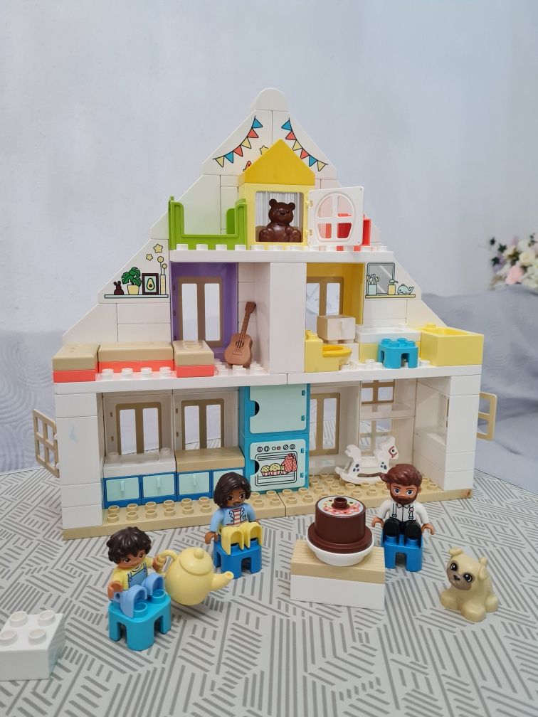 Lego duplo- casa jocurilor