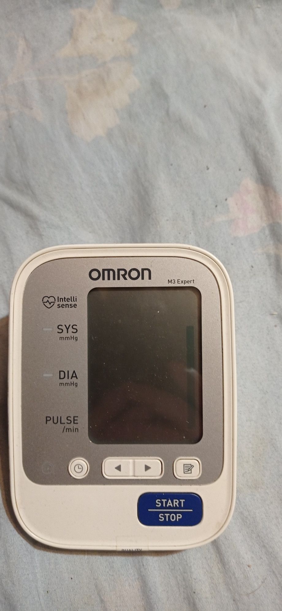 Тонометр Omron M3 Expert