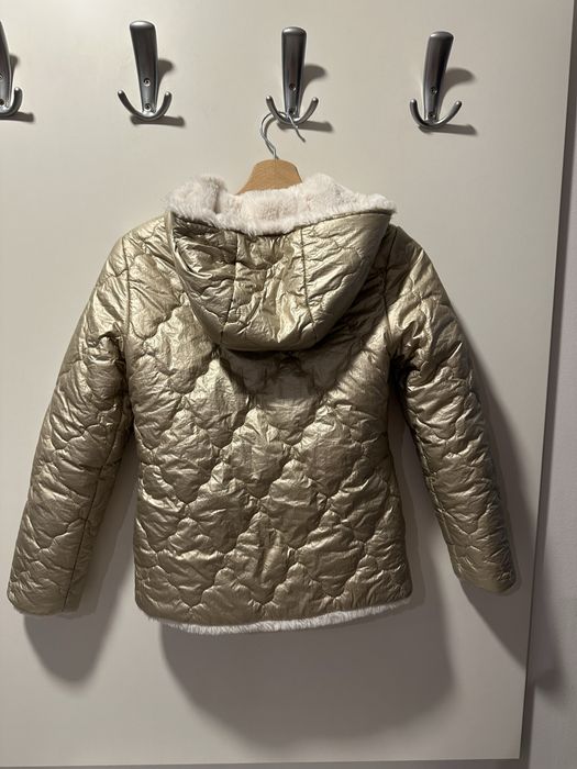 Детско зимно яке с две лица на Guess за момиче