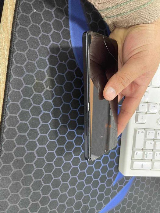 Infinix smart 7 o'rtacha holatda