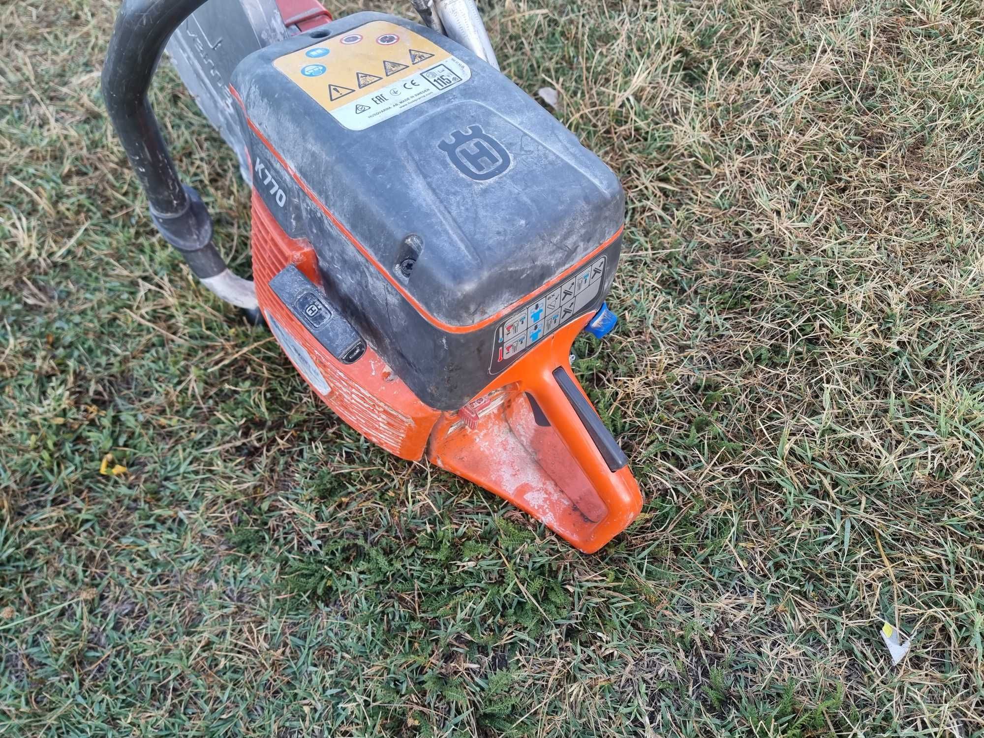 Husqvarna K770 - ръчен бензинов фугорез 300 мм-3.7 kW, 5 к.с.