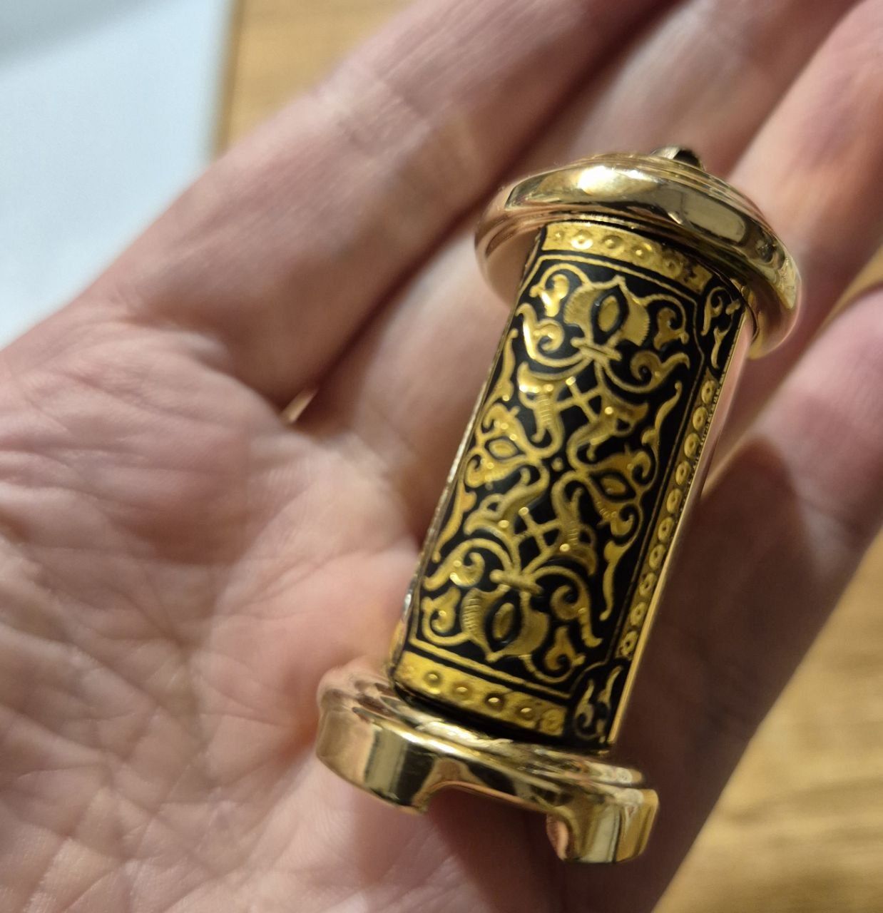 Часовник настолен,позлатен Испания