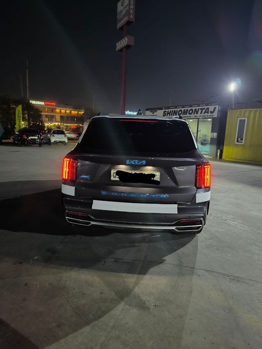 Kia.Sarento 2022 yil Bleak design Full.Pazison