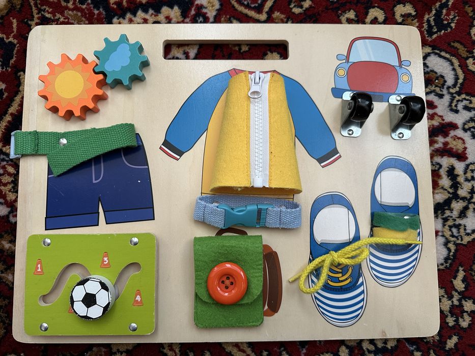 Лот играчки за бебе