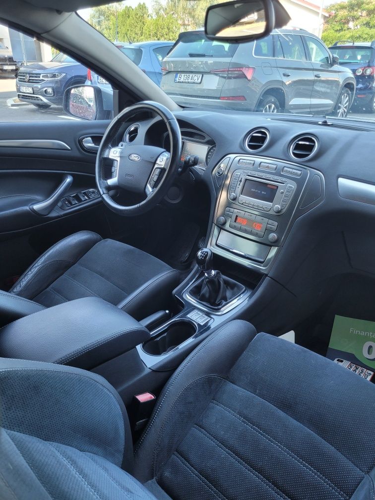 Ford Mondeo.2009 2.0 diesel