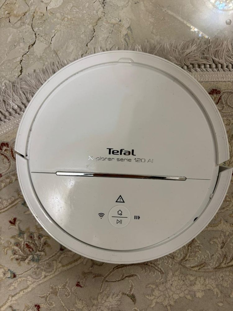 умный робот пылесос Tefal X plorer serie 120 AI.