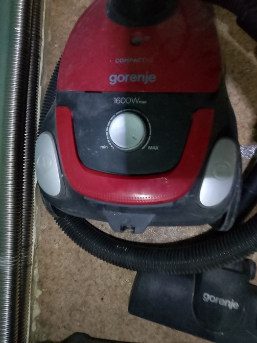 Продам пылесос рабочий