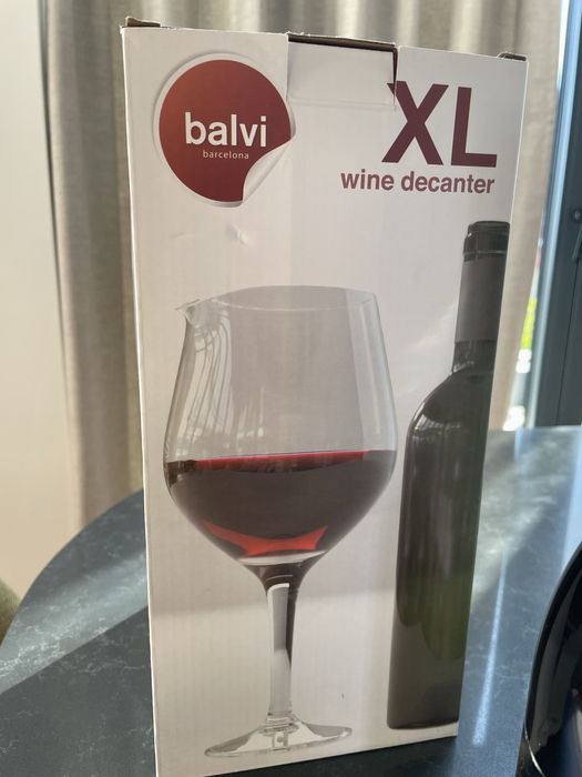 Оригинална гарафа за вино balvi 1.5 L