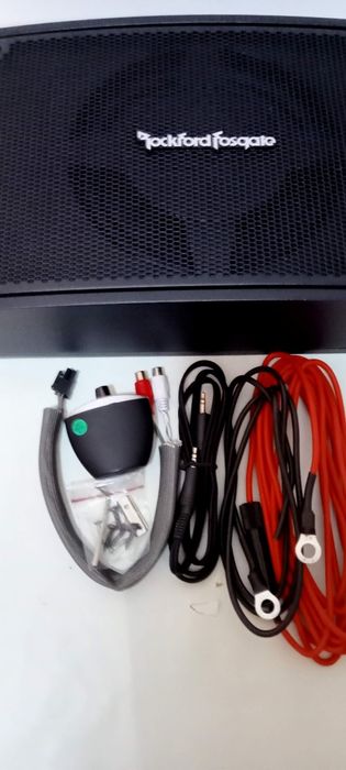 Subwoofer auto cu amplificator Rockford Fosgate  punch ps-8