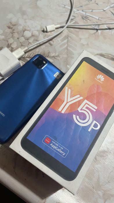 Телефон Huawei Y5p