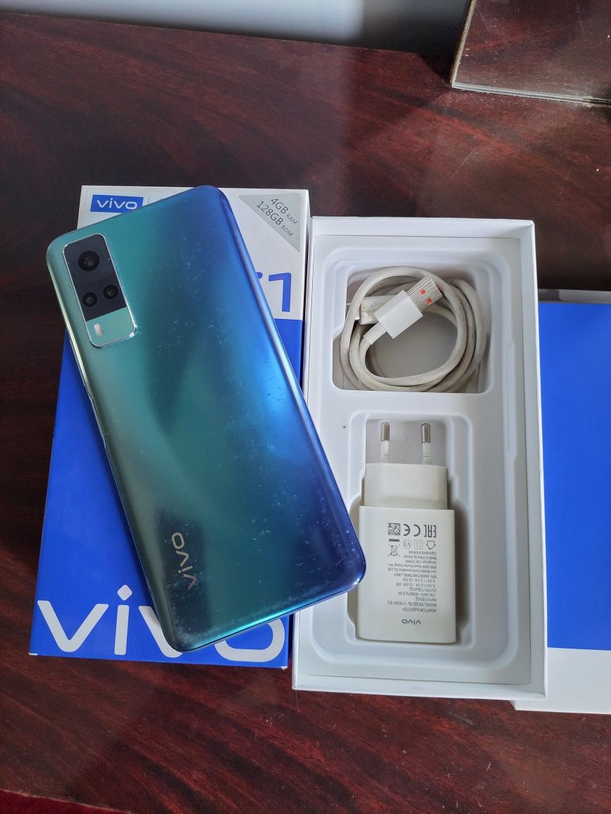 Vivo y31. 4/128gb