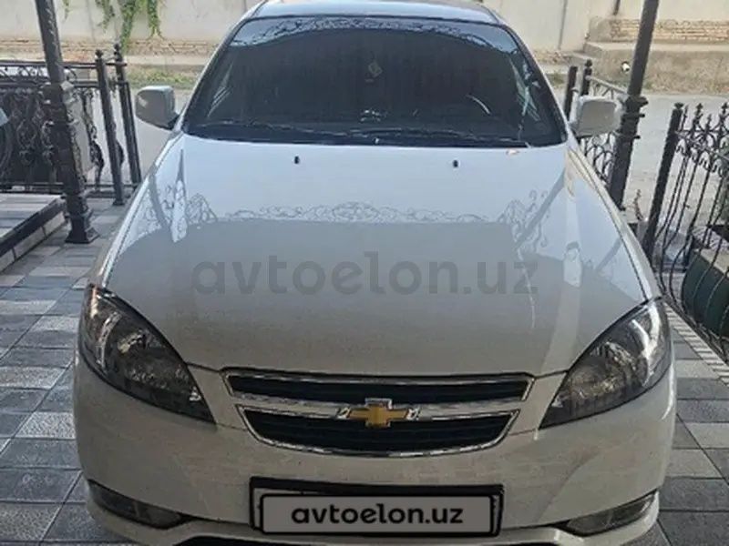 Chevrolet Gentra yili 2022 sotiladi.