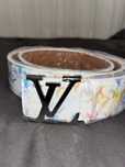 Curea Louis Vuitton