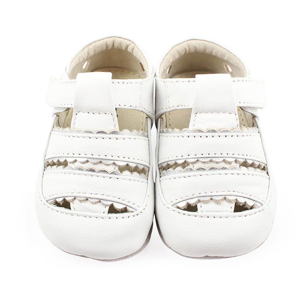 Бебешки обувки размер 6-9 месеца