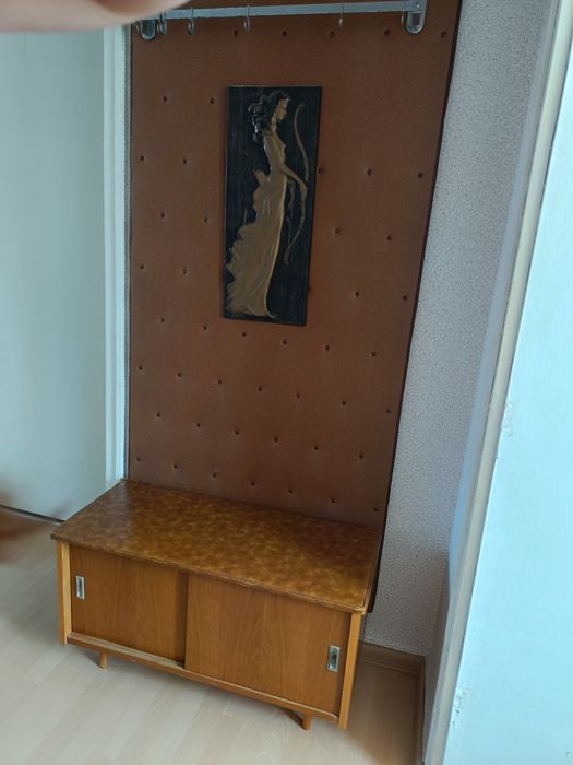 Портманто ретро модел