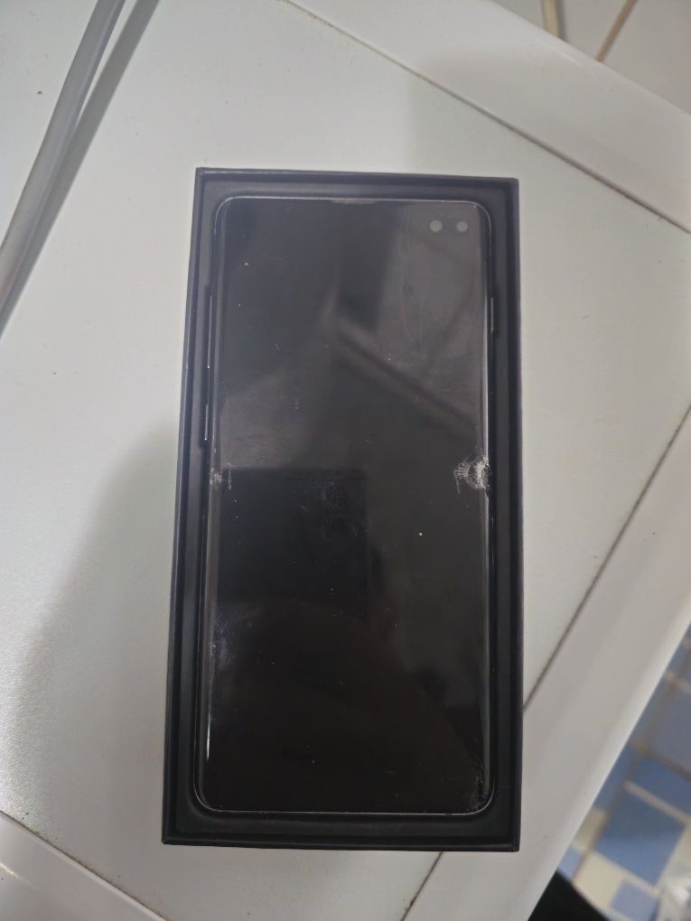 Samsung galaxy s10+ 128gb