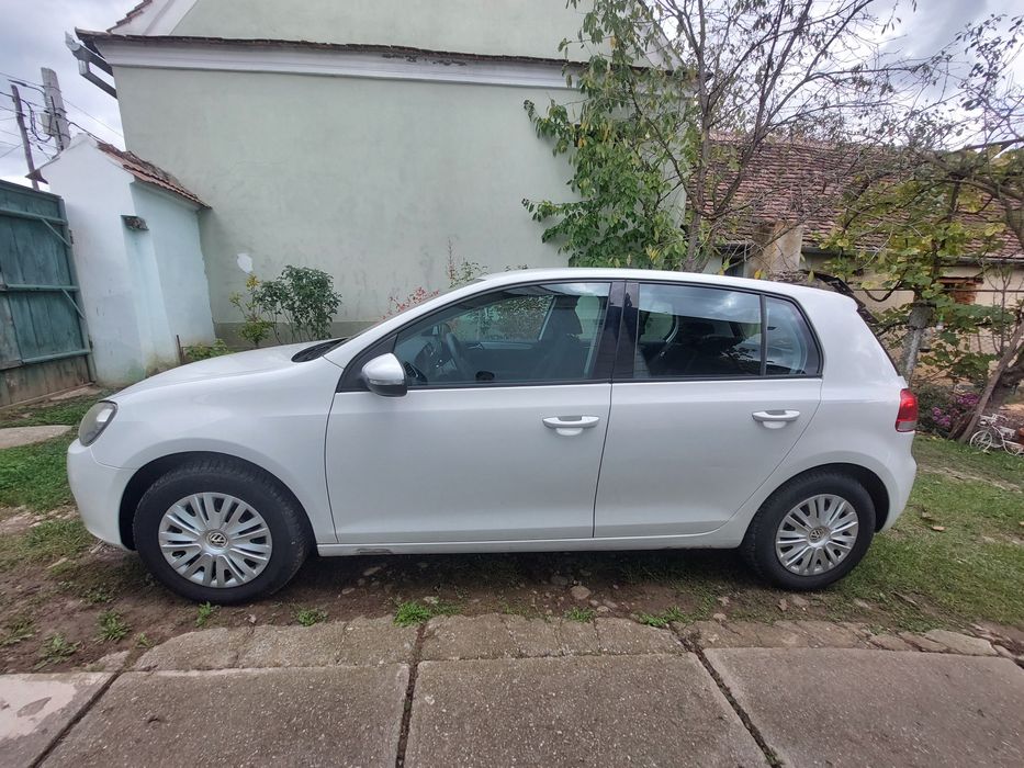 Volkswagen Golf 6 • 1.6 Benzină • 2010 • 187.600 km • Import Germania