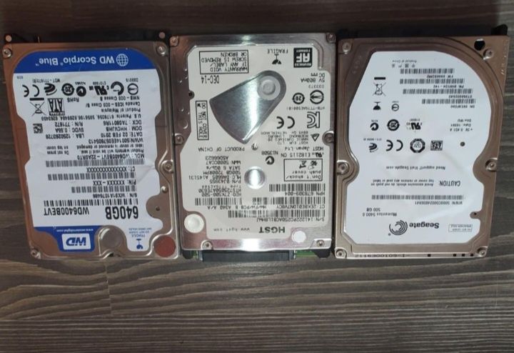 HDD pentru laptop 3 bucăți 600 GB 500 500