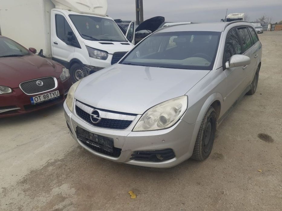 Dezmembrez Opel Vectra C motor 1.9  88kw, 120cp, Z19DT dezmembrari cutie de viteze manuala 5+1