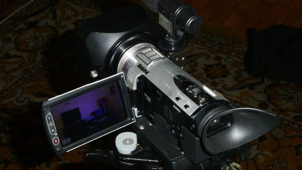 Panasonic HC 909 fullHD