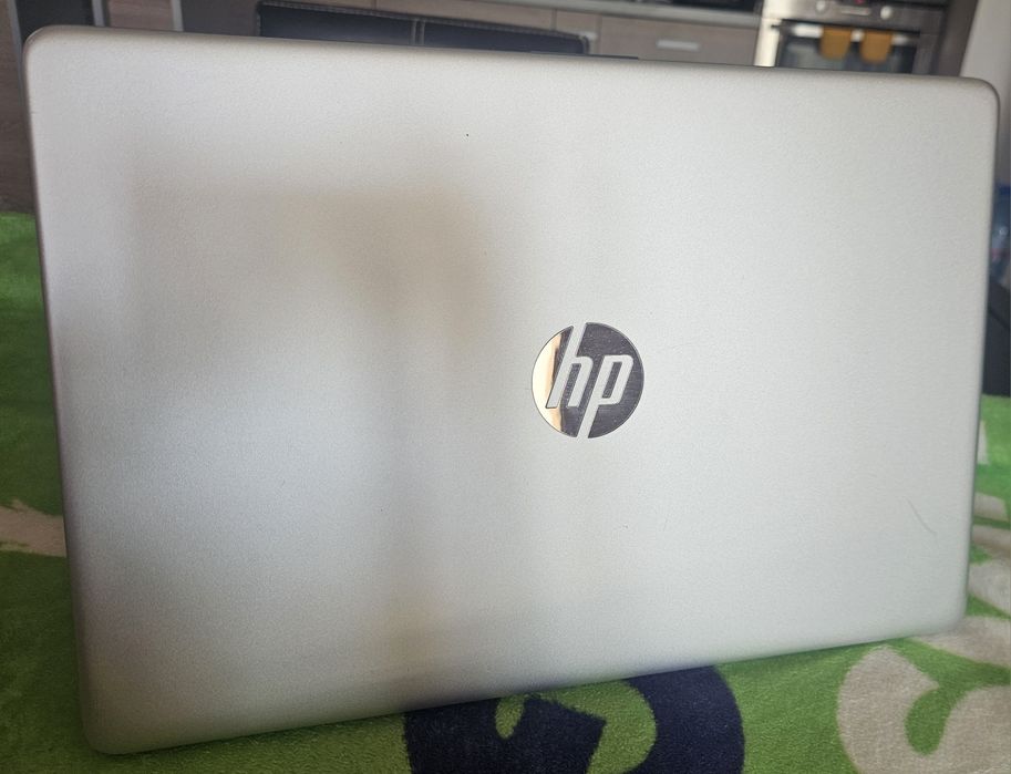 HP 15s-fg4 Intel i5 1155g7 12gb RAM 256gb SSD NVMe