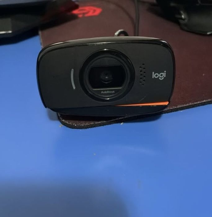 Webcam b525 logi