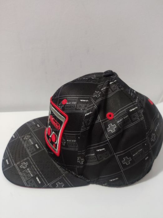 Vând șapcă Nintendo