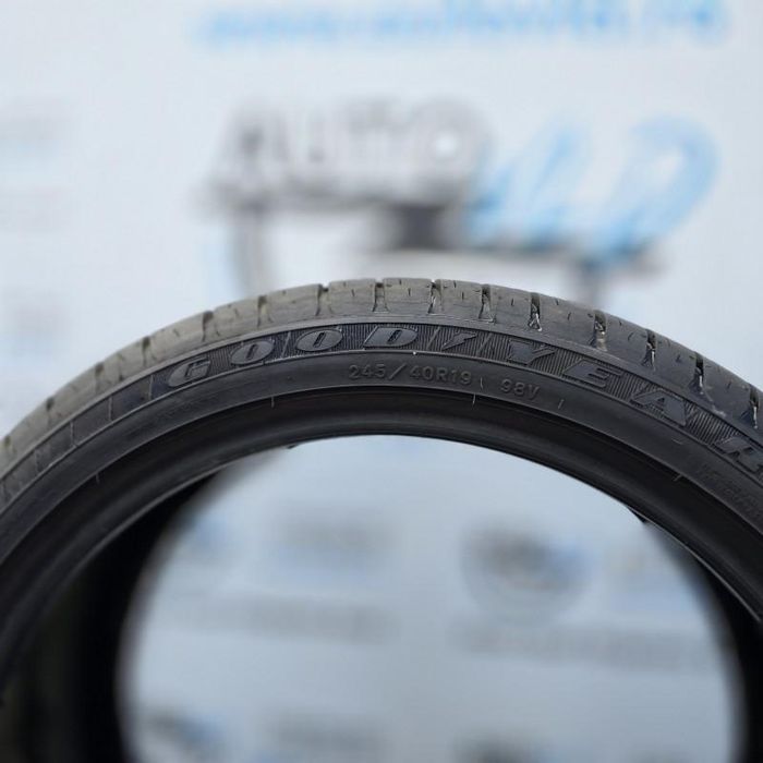 Anvelope Runflat M+S GoodYear 245/40/19R 98V DOT 2017