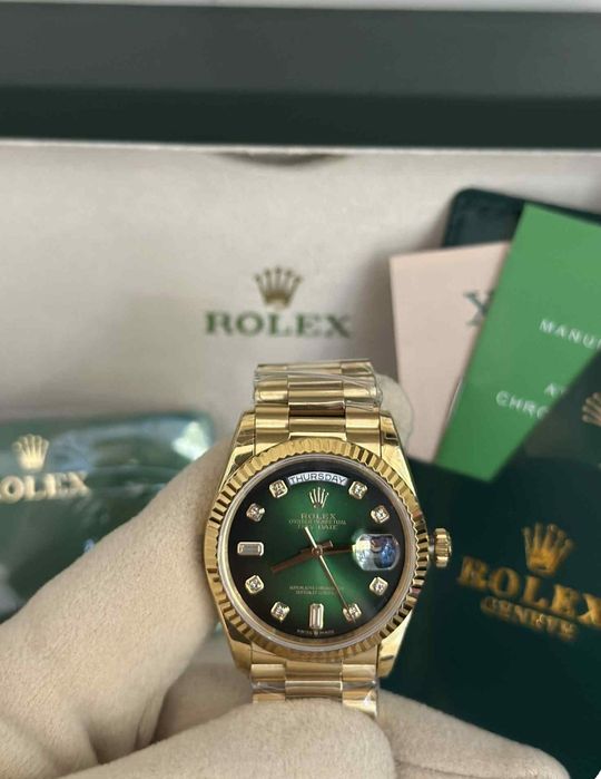 Продавам нов дамски часовник-Rolex,колекция:Day-Date President Gold Gr
