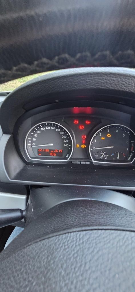 Vând BMW X3 an de fabricație 2007 luna octombrie,2,0 benzină