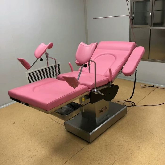 Продам новый Гинекологическое кресло