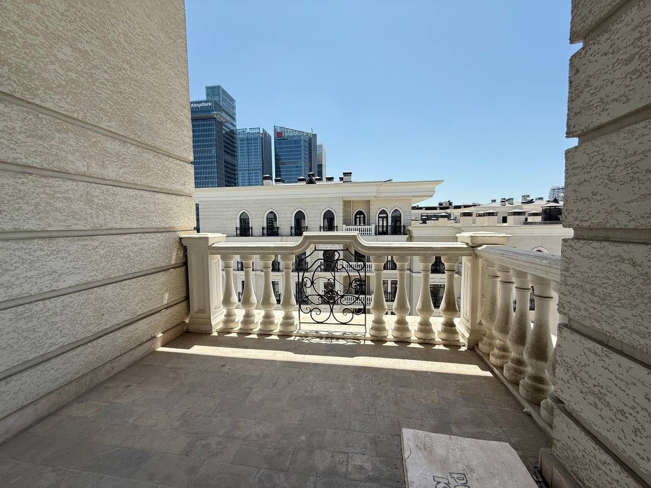 Boulevard Продается 3 комнатная коробка Tashkent City