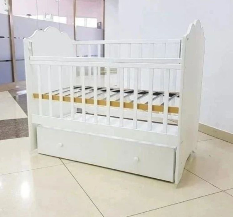 Кроватки для новорождённых