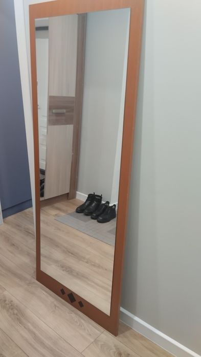 продам зеркало в отличном состоянии