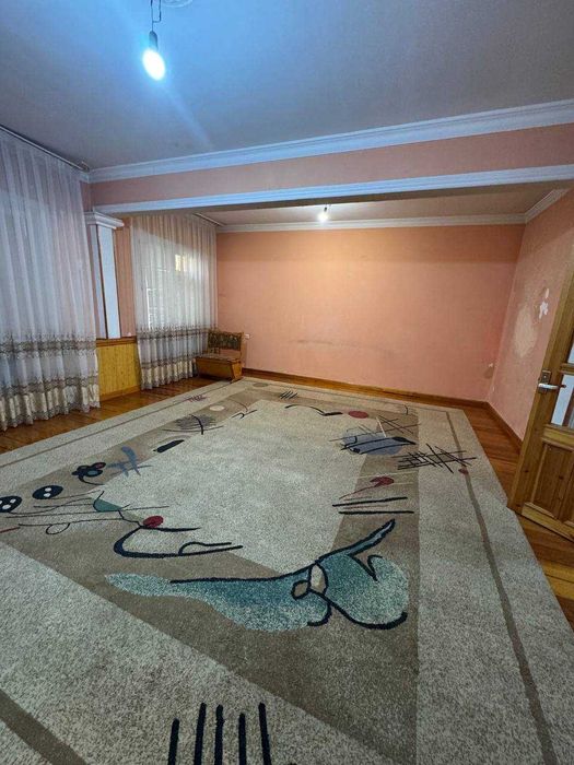 Сдаётся 4х комнатная квартира