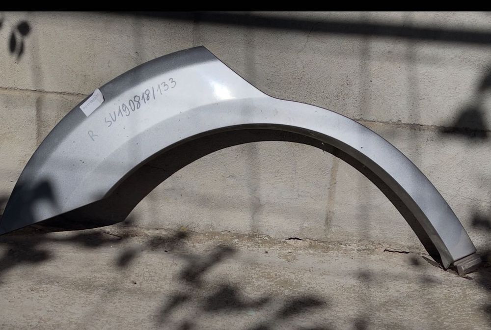 Задна дясна вежда за аутбек 2014