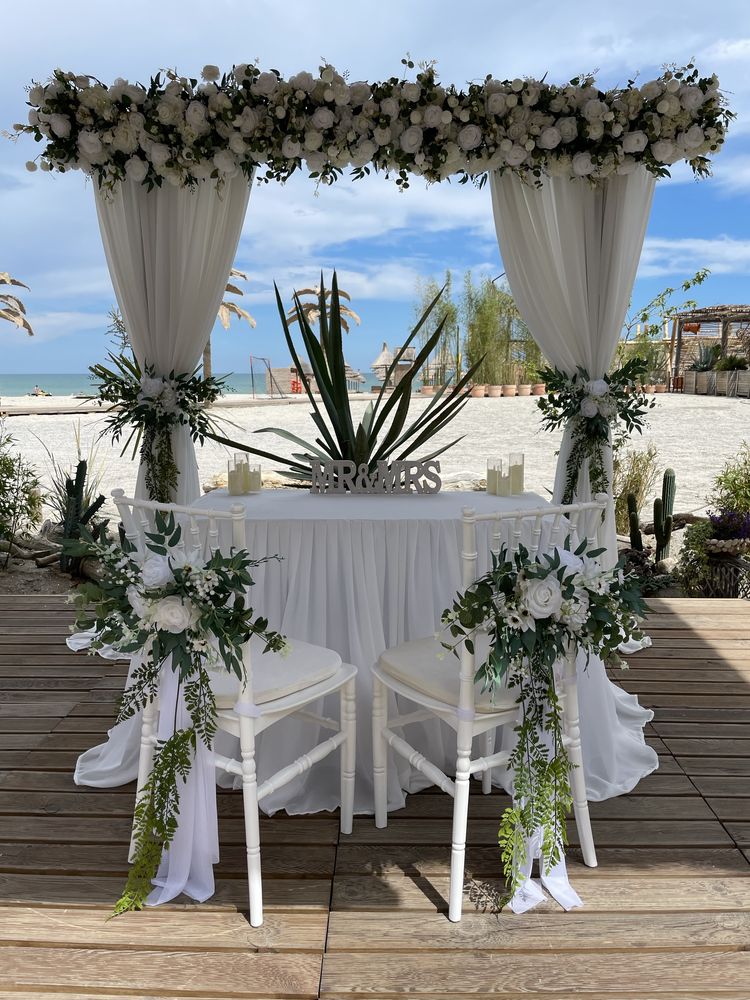 Aranjamente florale si decoratiuni pentru evenimente